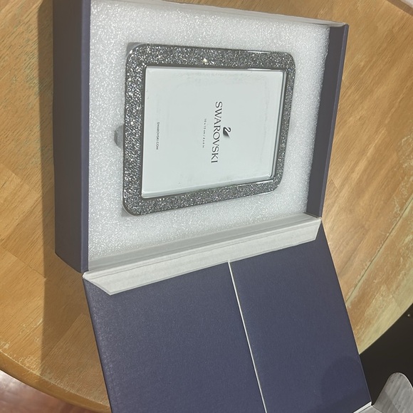 Swarovski Silver Sparkle Photo Frame - 10x15CM - Picture 3 of 6